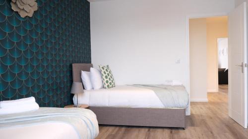 Bedford Apartment | Leisure & Contractors - Stylish Town Centre Apartment with Free Parking