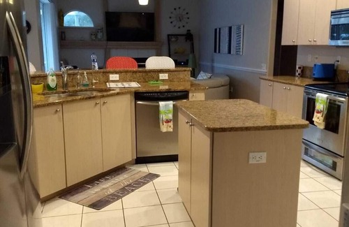 Chevy Chase House | Leisurely Safety Harbor 4 Bedroom Villa with Pool