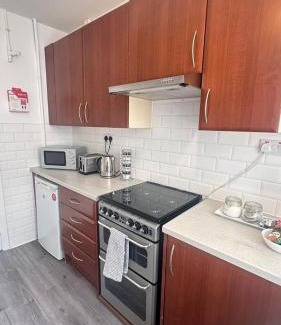 Gifford Apartment | Leith Apartment