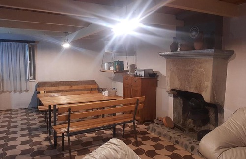 Ambrolauri House | Lela's Hotel