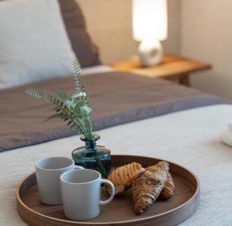 Mola di Bari Bed & Breakfast | Leluan Bed and Breakfast