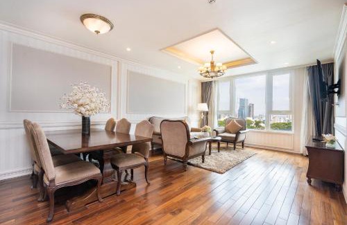 Phuong 6 Apartment | Leman Luxury Apartments 2BR 3BR For Rent In Central