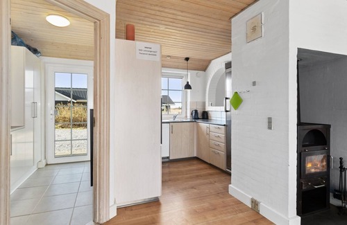 Lodbjerg Hede House | "Lemmikki" - 1.5km from the sea by Interhome