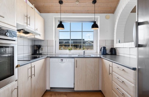 Lodbjerg Hede House | "Lemmikki" - 1.5km from the sea by Interhome