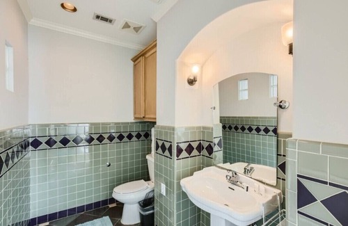 Oak Lawn Apartment | Lemmon 202 – Stylish Stay in Oak Lawn, Dallas