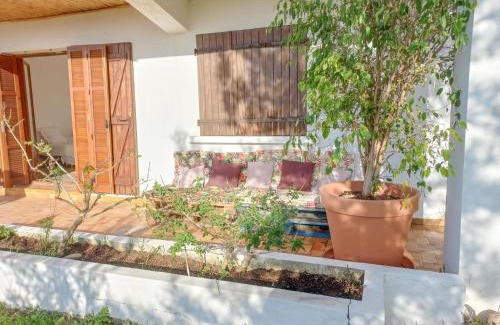 Casaglione House | Lemon