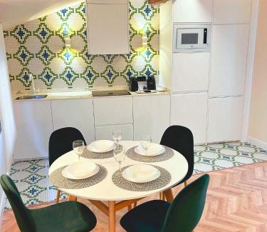 Santander Apartment | Lemon Suites Santander