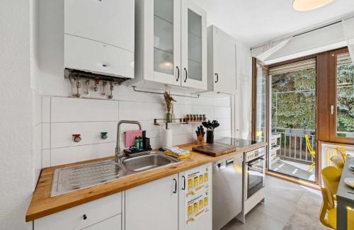 Beiertheim Apartment | Lemon3 - Modern 2BR Apt by Karlsruhe Main Station