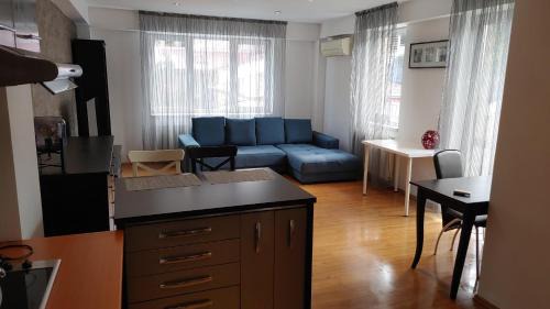 Bucharest Apartment | Lemonhouse 2