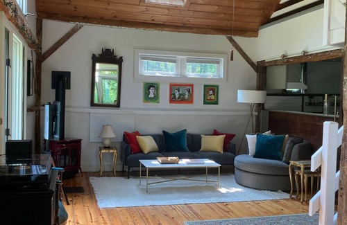 Lenox House | Lenox /Stockbridge Charming Home