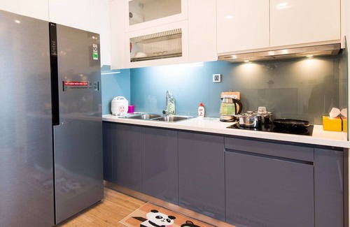 Ngoc Khanh Apartment | Leo House Vinhomes Metropolis Apartment