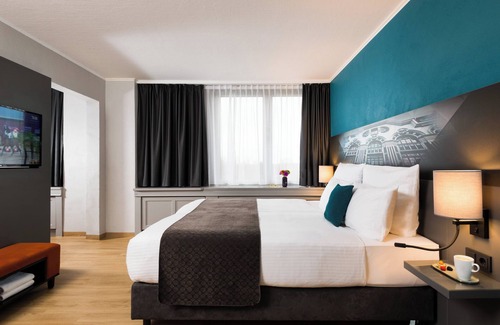 Herzogpark Hotel | Leonardo Hotel Munich Arabellapark