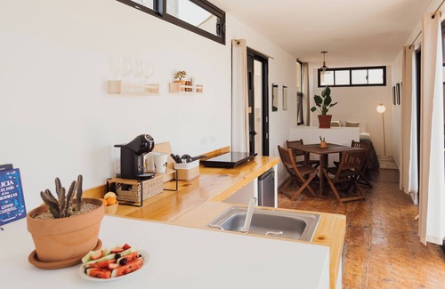 Todos Santos Cabin | Leonoch Containers