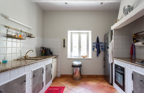 Le Pontet House | Les Écuries du Château