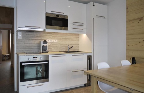 Les Deux Alpes Apartment | Les 2 Alpes - Charmant apt rénové 2 chambres, balcon, proche pistes - FR-1-546-32