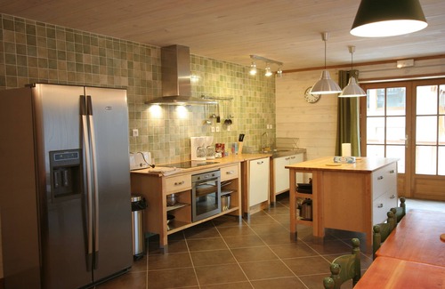 Le Bourg-d'Oisans Ski Chalet | LES 2 ALPES/VENOSC : Le GRILL ★ Family or group vacations.