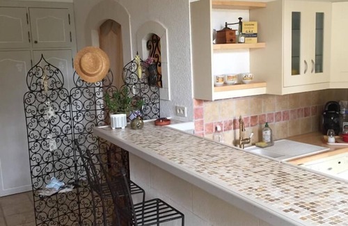Graveson Other | Les Alpilles St Rémy de Provence charming house with garden and pool 0661593020