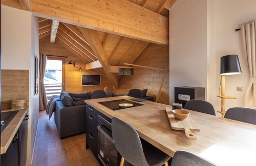 Vaujany Apartment | Les Améthystes TS 3p6/8p Premium A38P