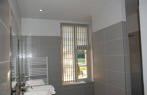 Saint-Magne-de-Castillon House | Les Ambeles
