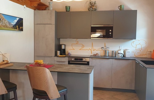 Bozel Apartment | "Les Barmés" 8Pers Fireplace Terrace Private garage & parking CENTRE STATION