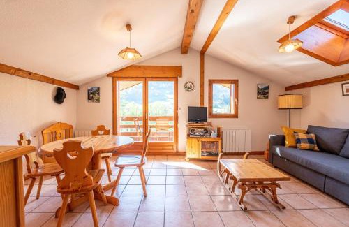 Praz-sur-Arly Apartment | Les Belles d'Arly - Appt vue montagne