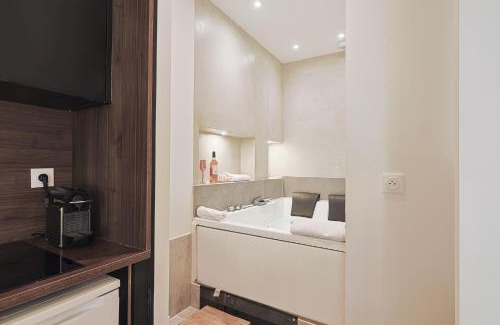 Villette - Maisons Neuves Apartment | LES BULLES DE MONA - Passion - Spa - Clim