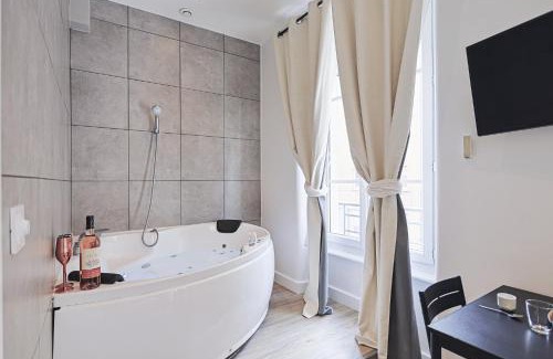Villette Gare Apartment | LES BULLES DE MONA - Zen - Spa - Clim
