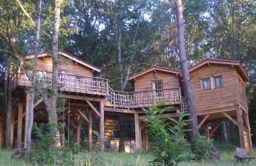 Urval House | Les Cabanes du Tertre