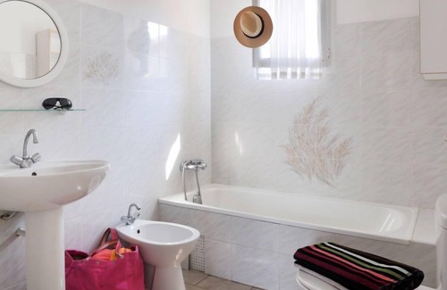 Pineto House | Les Chênes by Interhome