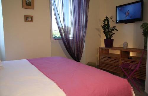 Chanot - Stade Velodrome Bed & Breakfast | Les Chambres de Jeannette