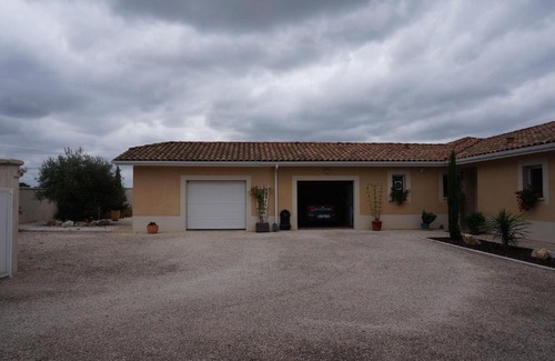Pont-du-Casse Bed & Breakfast | Les Chambres de PEYROUTOUS