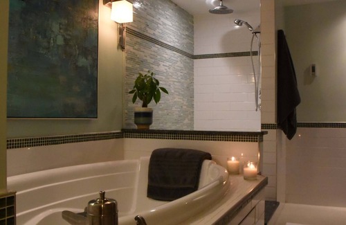 West Kelowna Estates Bed & Breakfast | Les Chambres Roses