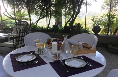 Claviers Bed & Breakfast | Les Chapeliers