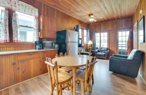 Cedarville Cabin | Les Cheneazu Island Hideaway 5 w/Community Perks!