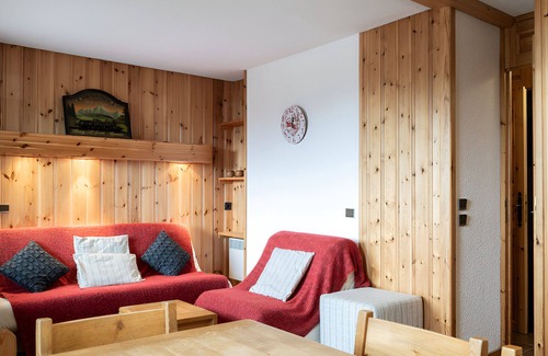 Bellentre Apartment | Les Coches resort-center apartment