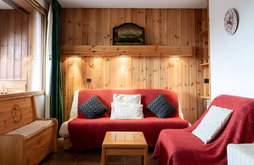 Bellentre Apartment | Les Coches resort-center apartment