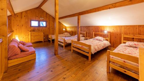 La Lechere Ski Chalet | Les Cochettes -166 - Chalet spacieux 8 pers