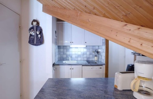 Les Contamines-Montjoie Apartment | Les Combettes D et E by Interhome