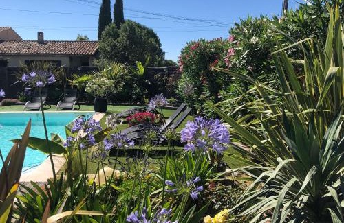 Valensole Bed & Breakfast | les costebelles