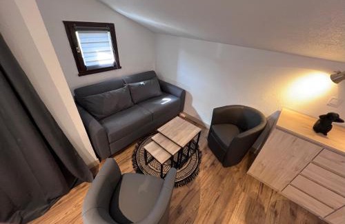 Laveissiere Apartment | les cristallines