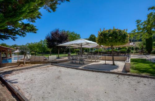 Jayac House | Les Crouquets - La Grange