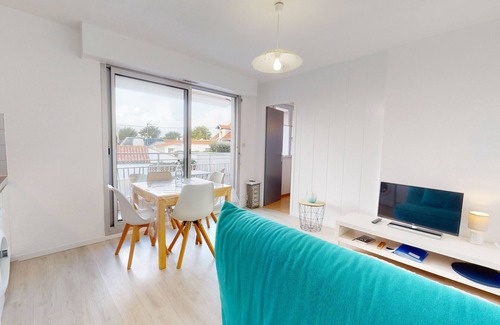 Saint-Gilles-Croix-de-Vie Apartment | Les embruns, 2 pièces à 50 mètres de la plage