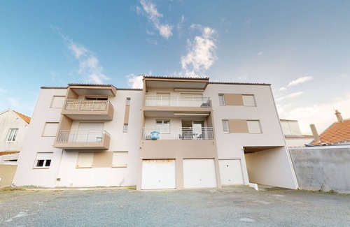 Saint-Gilles-Croix-de-Vie Apartment | Les embruns, 2 pièces à 50 mètres de la plage
