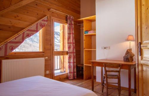 Nevache Ski Chalet | Les Elfes Hameau des Chazals Nevache Hautes Alpes