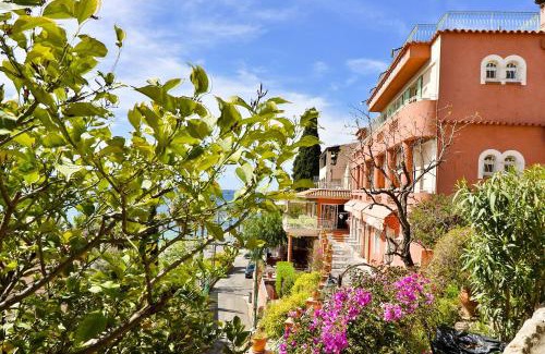 Bandol Hotel | Les Galets Hôtel et B&B