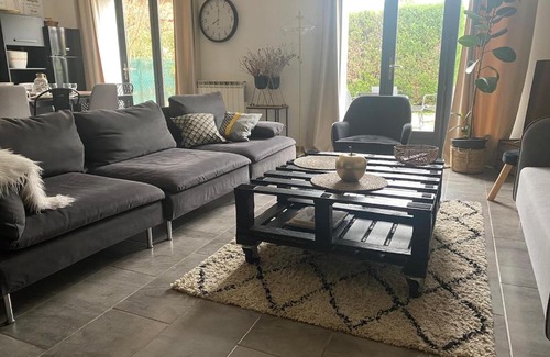 Les Cheres House | LES GITES CHEROIS sweet home maison 8 personnes