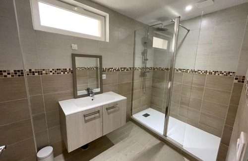 Pierry House | Les Gouttes d'Or