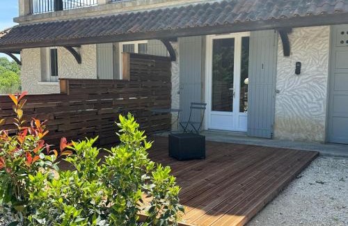 Saint-Andre-dAllas Apartment | les hyacinthes 1