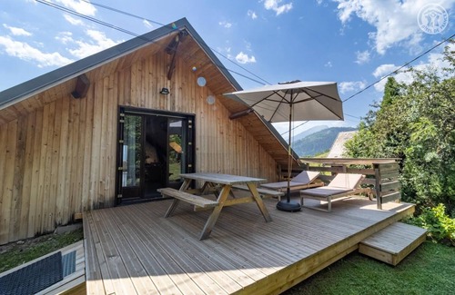 Jarrier House | LES IRIS - JARRIER - Gîte