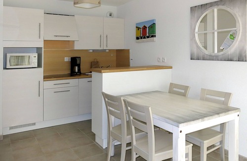 Benodet Apartment | Les Jardins d'Arvor by Interhome